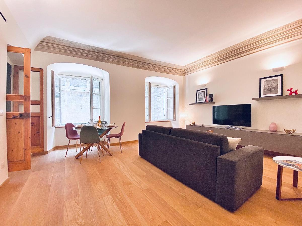 Appartement Historic Dimora San Lorenzo 19, Rolli Unesco - Overlooking The Cathedral - Free Private Parking- *