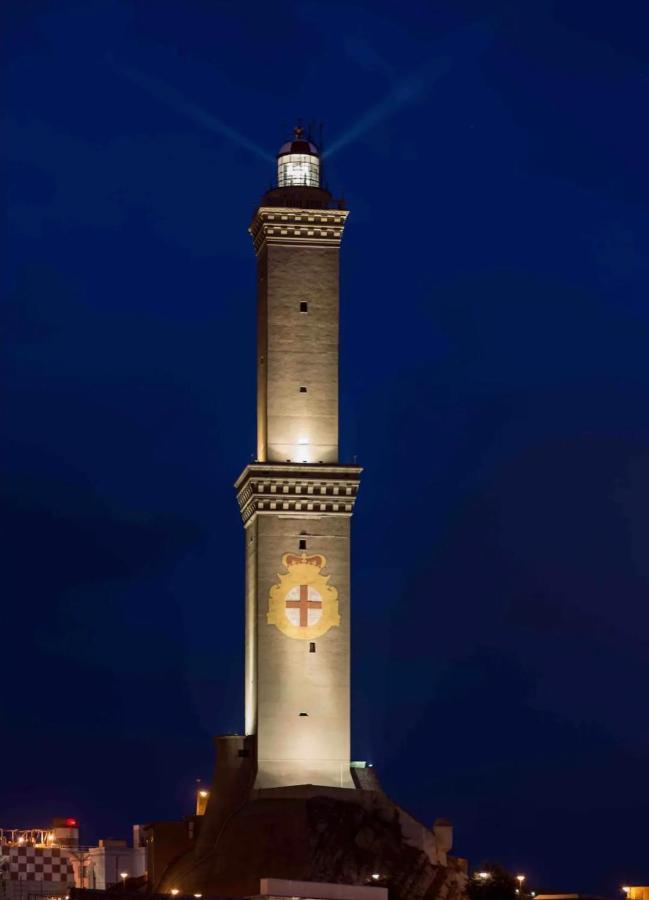 Historic Dimora San Lorenzo 19, Rolli Unesco - Overlooking The Cathedral - Free Private Parking- Gênes