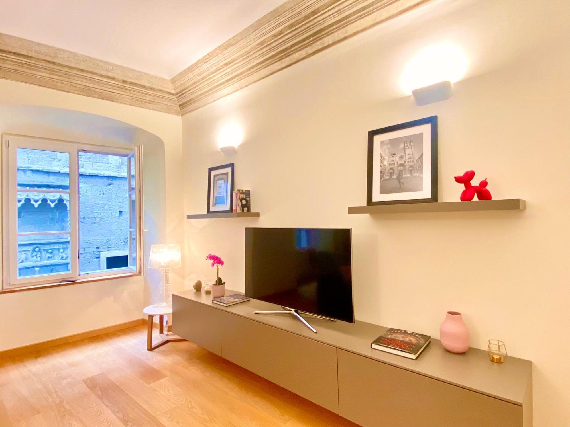 Historic Dimora San Lorenzo 19, Rolli Unesco - Overlooking The Cathedral - Free Private Parking- Appartement Gênes